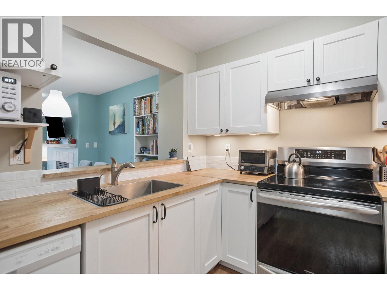 #324-8880 JONES Road, Richmond