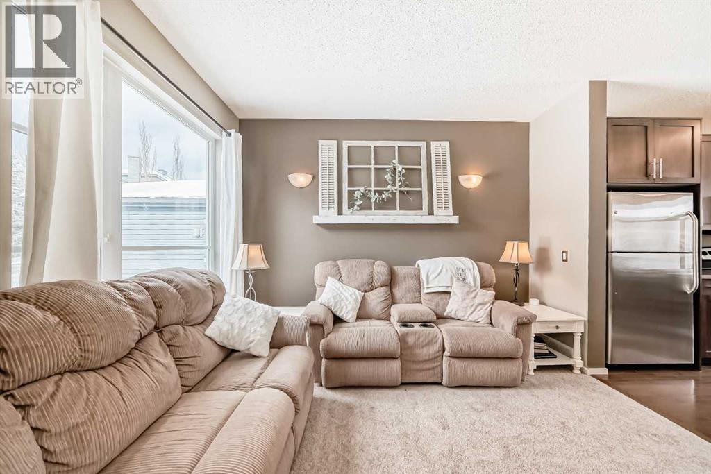 Single Family House for Sale in  Chapalina Square SE Chaparral Calgary 