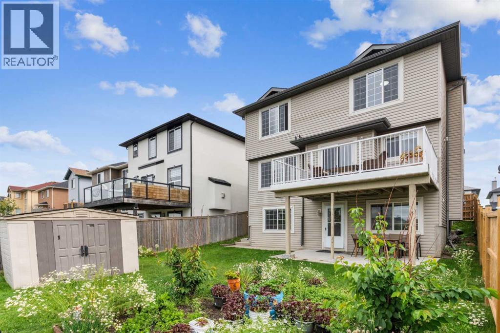 Single Family House for Sale in  Taracove Estate Drive NE Taradale Calgary 