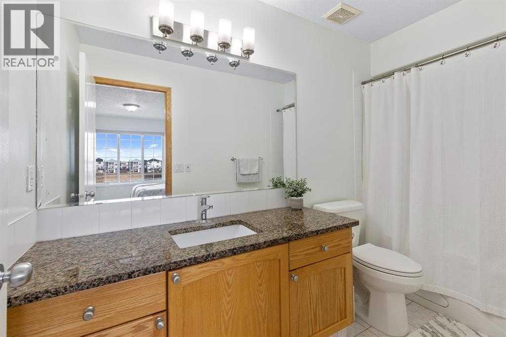 Single Family House for Sale in  Taracove Estate Drive NE Taradale Calgary 