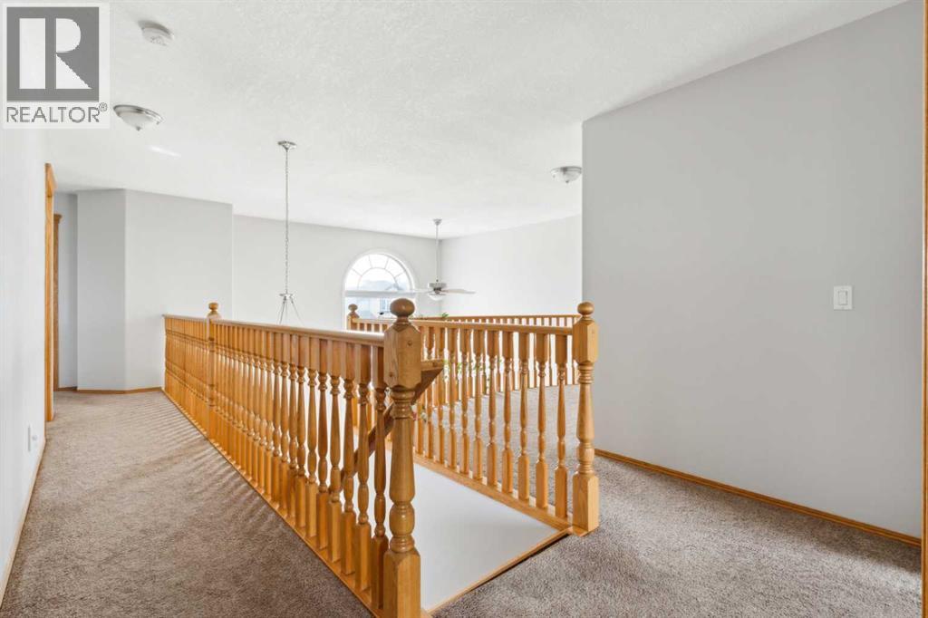 Single Family House for Sale in  Taracove Estate Drive NE Taradale Calgary 