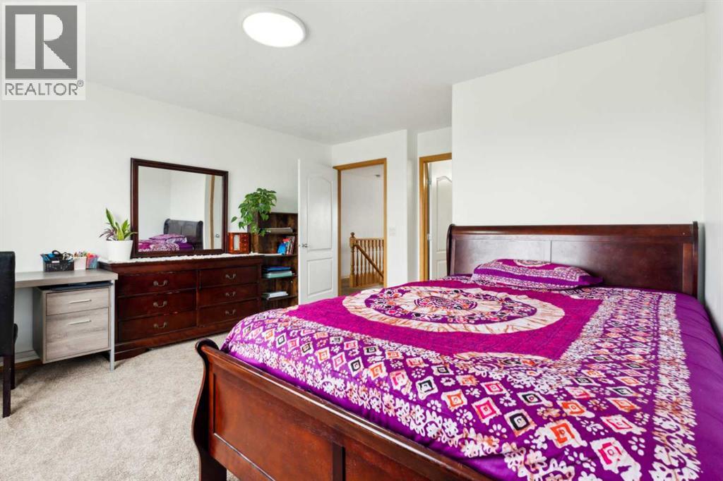 Single Family House for Sale in  Taracove Estate Drive NE Taradale Calgary 