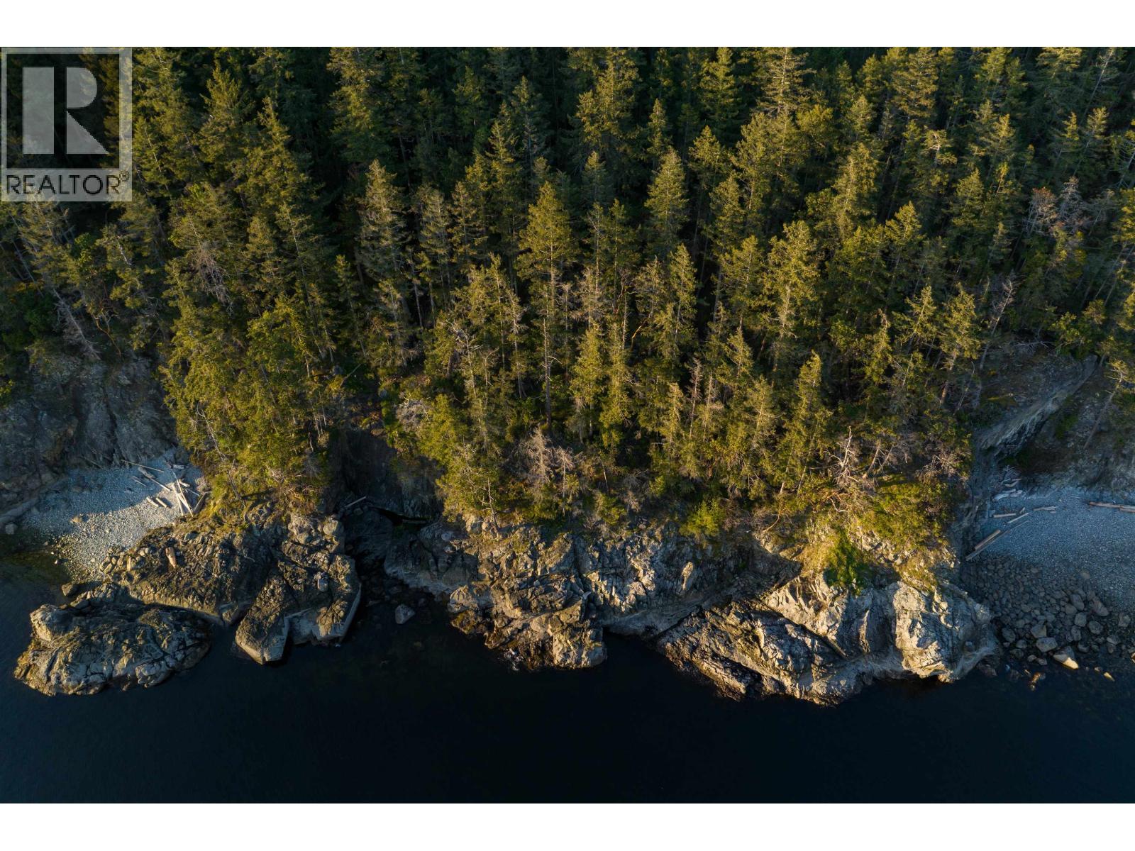 LOT C SUNSHINE COAST HIGHWAY, Sechelt