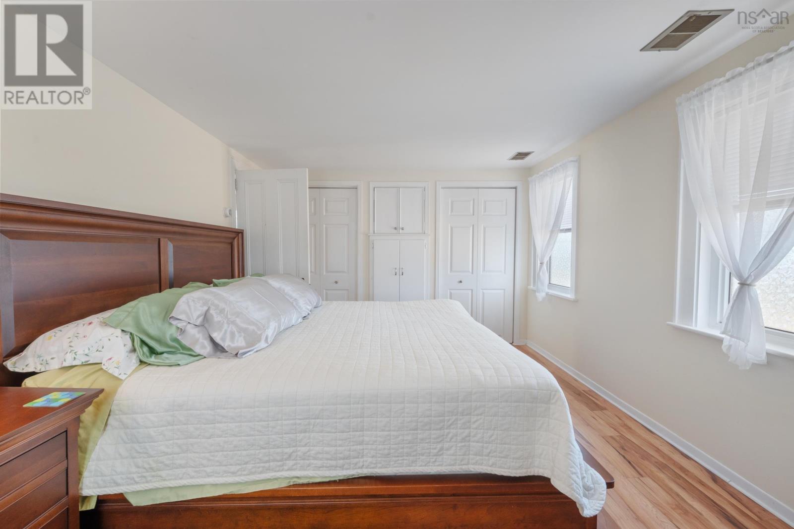 Property 17 of 37 of 853 Highway 340