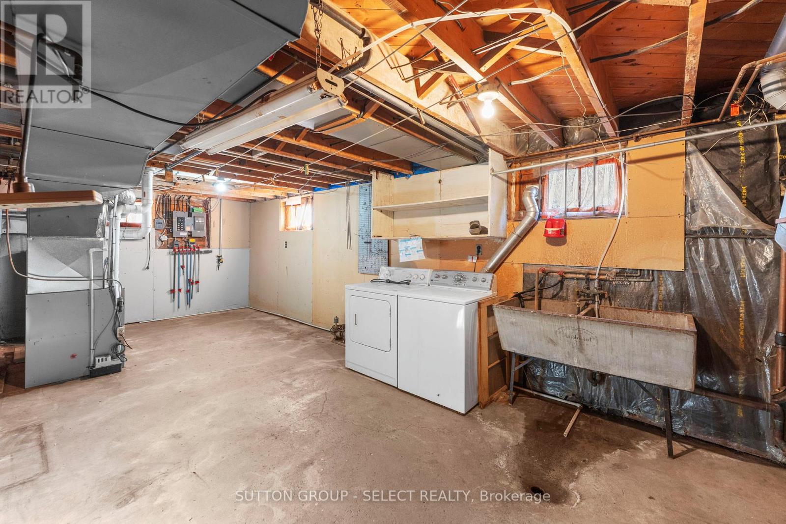 367 RIDOUT STREET S - 30