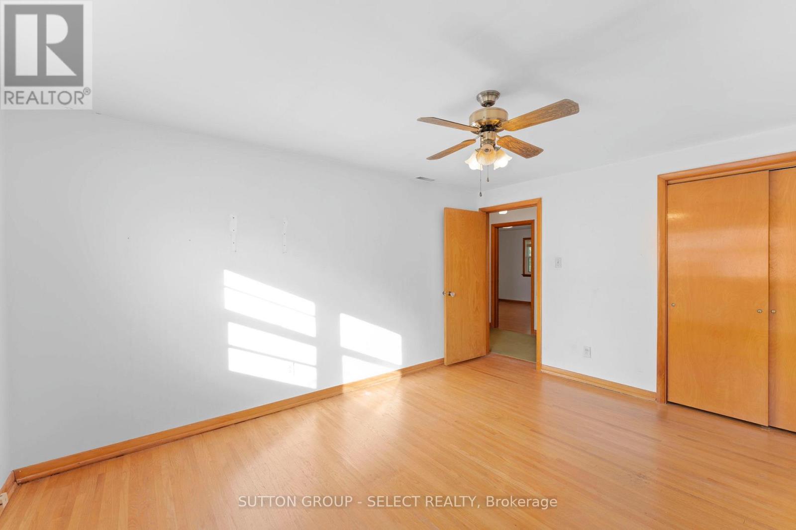 367 RIDOUT STREET S - 23