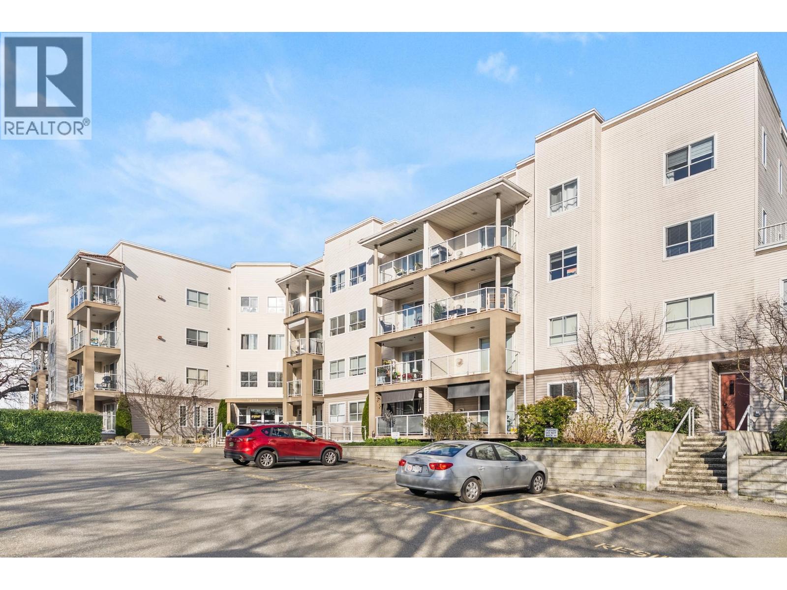 #403-4758 53 Street, Delta