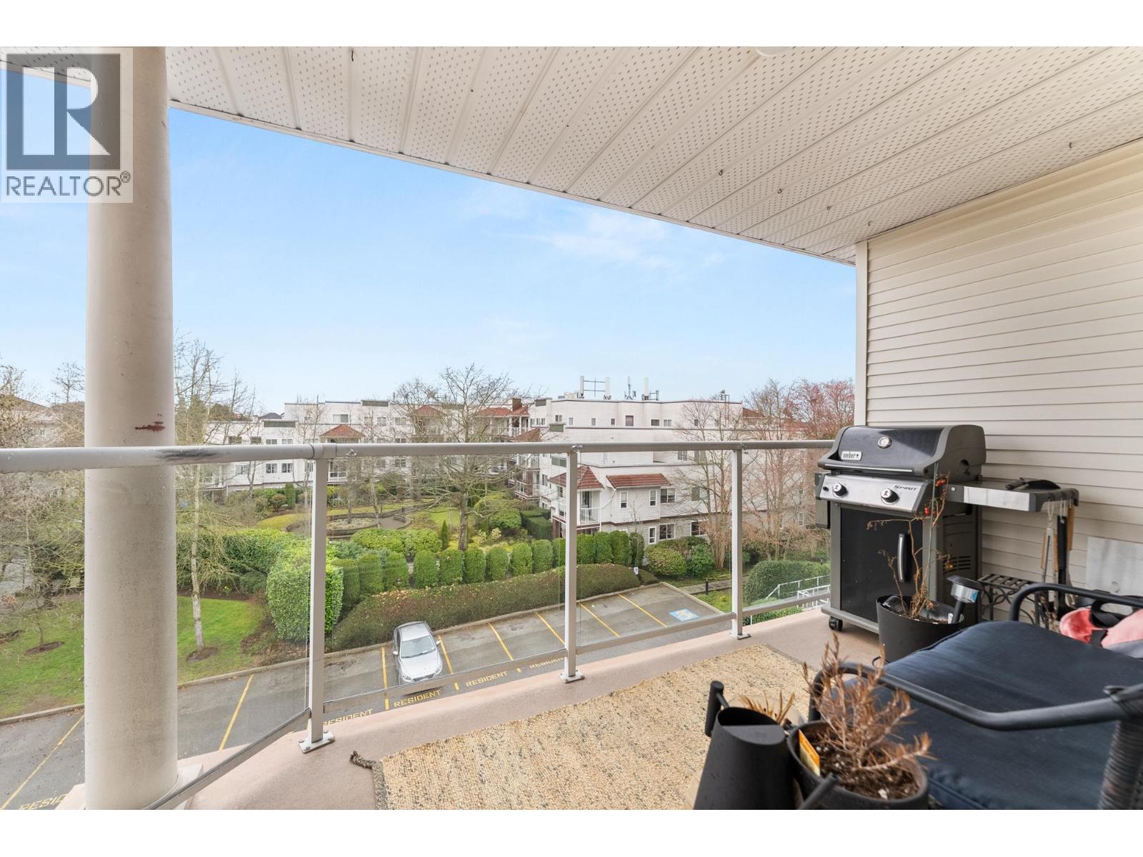 #403-4758 53 Street, Delta