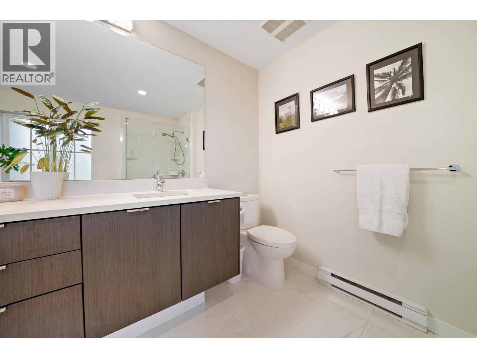 #17-5510 ADMIRAL Way, Delta