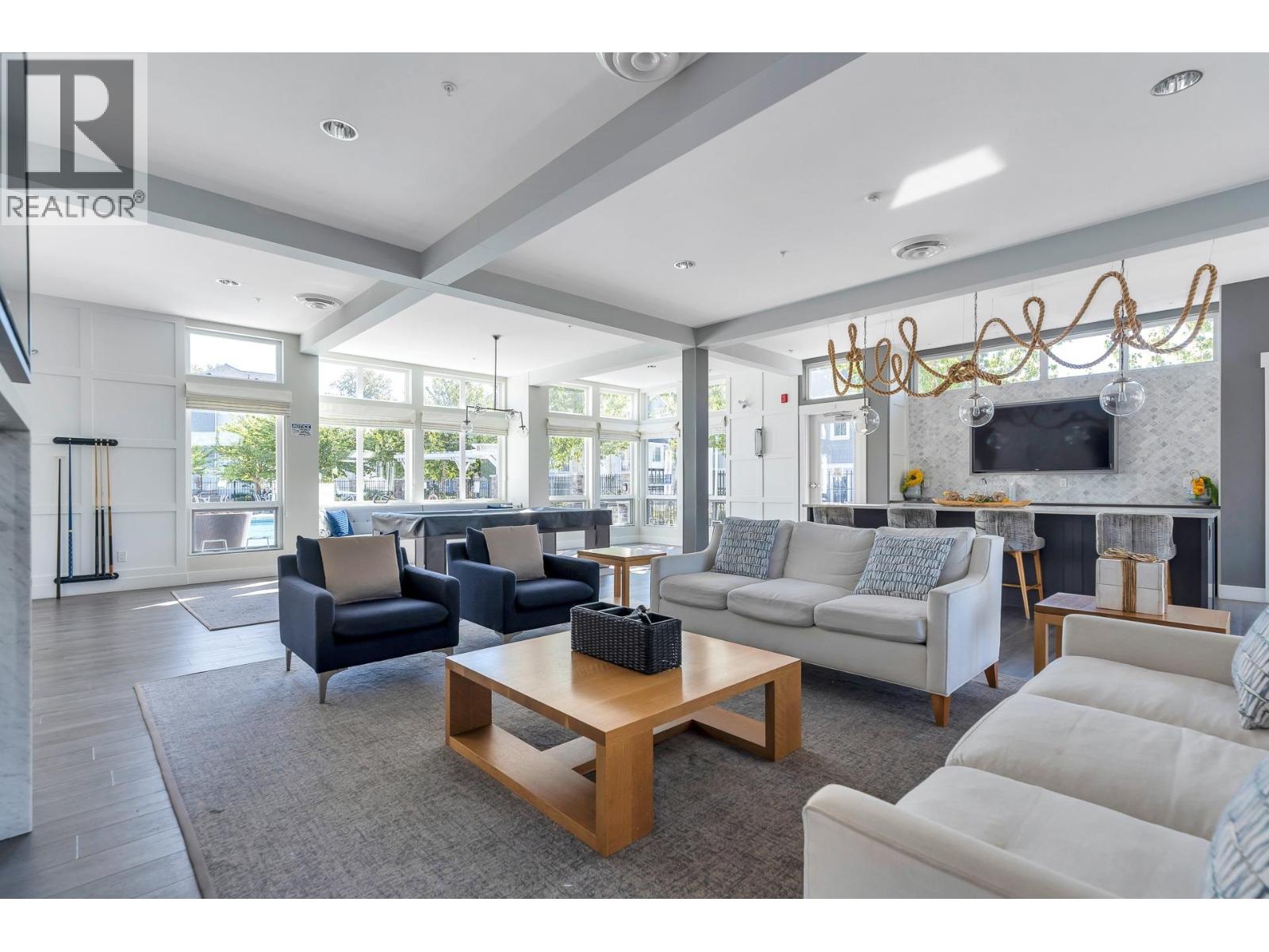 #17-5510 ADMIRAL Way, Delta