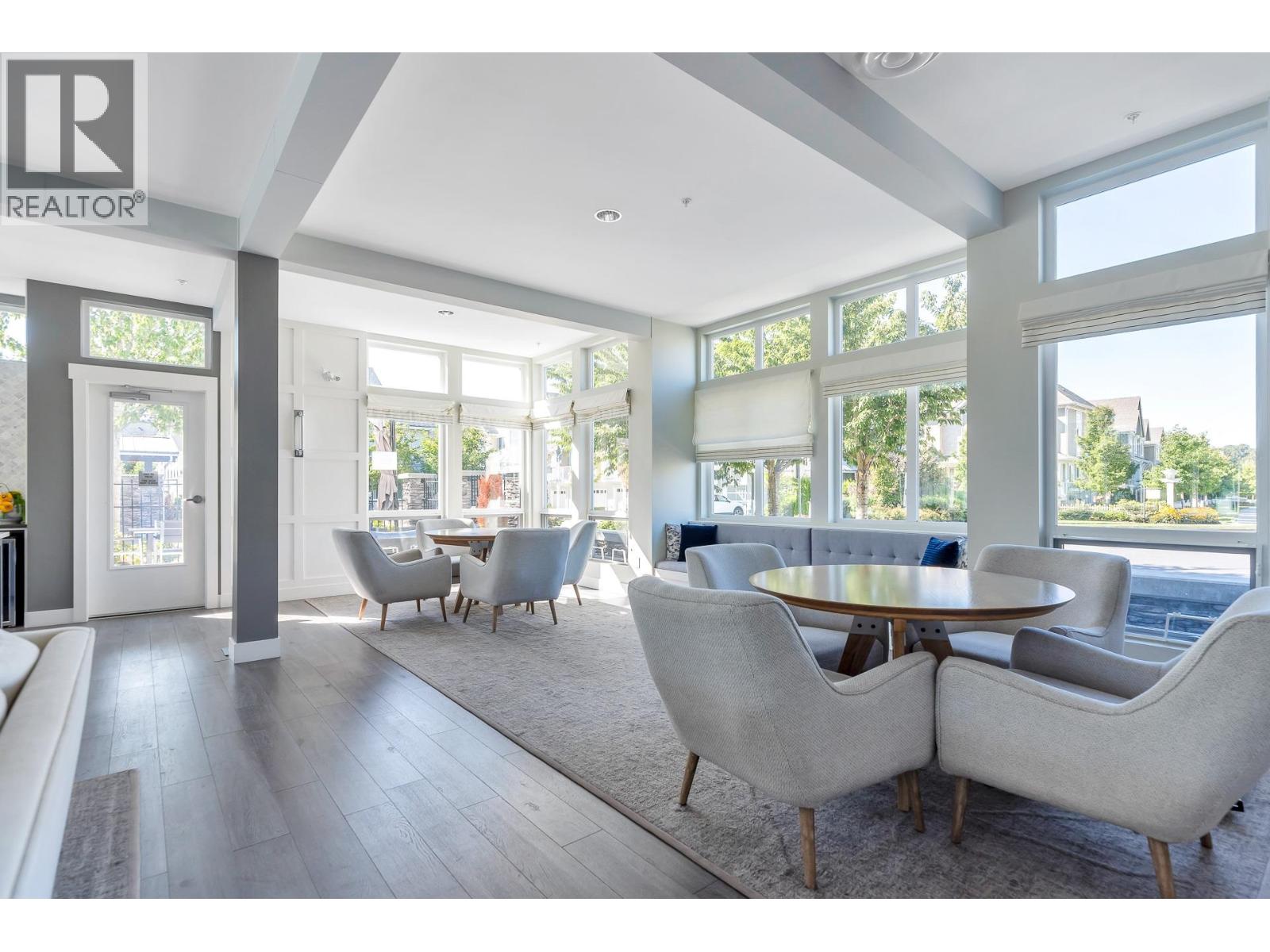 #17-5510 ADMIRAL Way, Delta