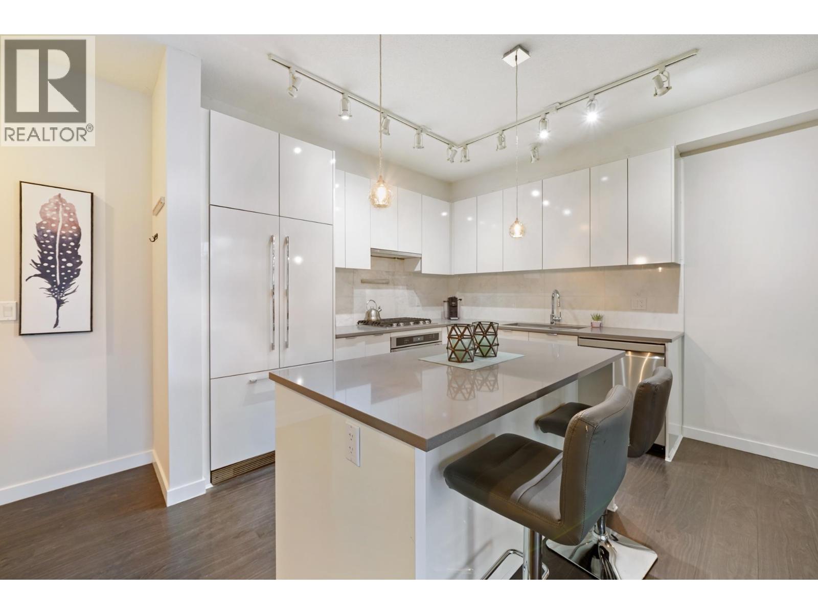 #17-5510 ADMIRAL Way, Delta