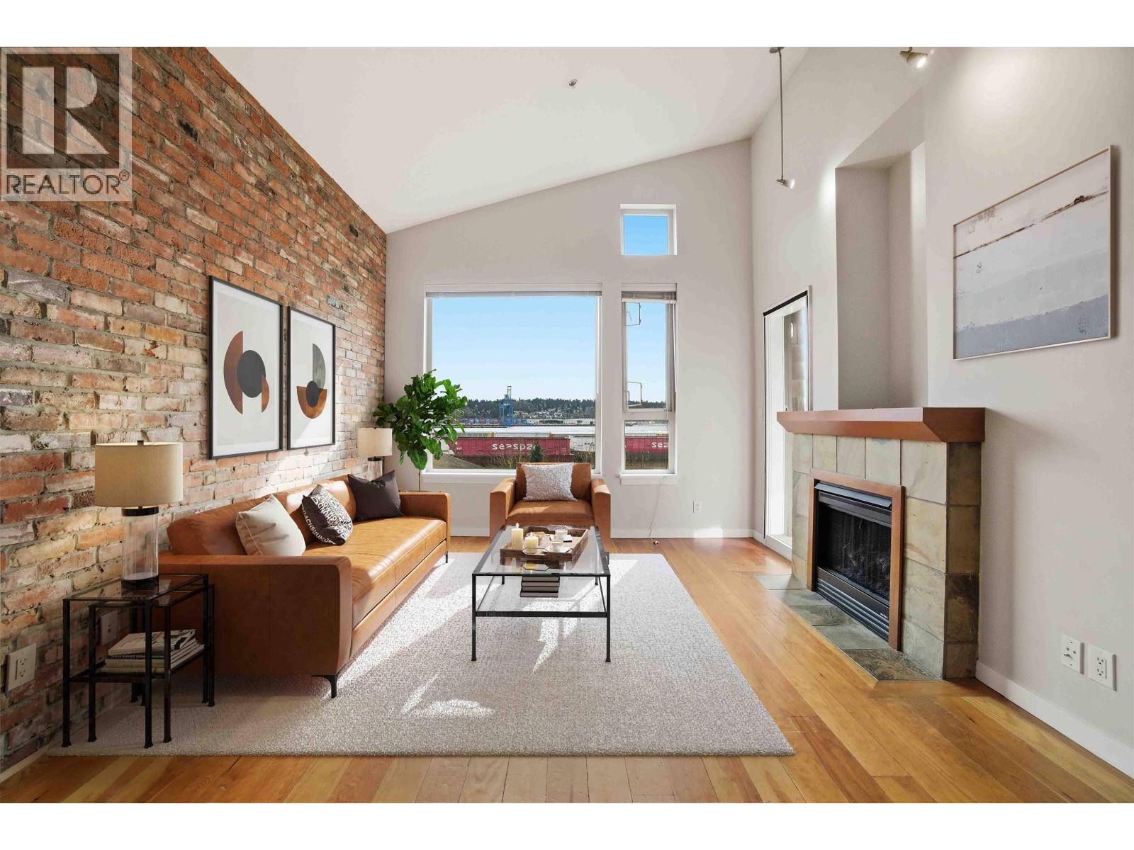 407 250 SALTER Street - photo 2