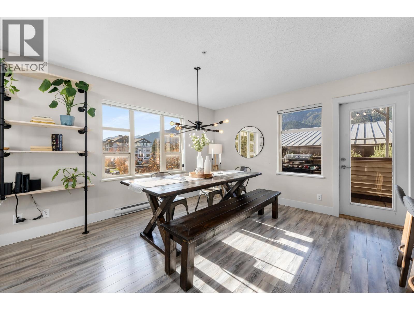 38226 EAGLEWIND BOULEVARD, Squamish