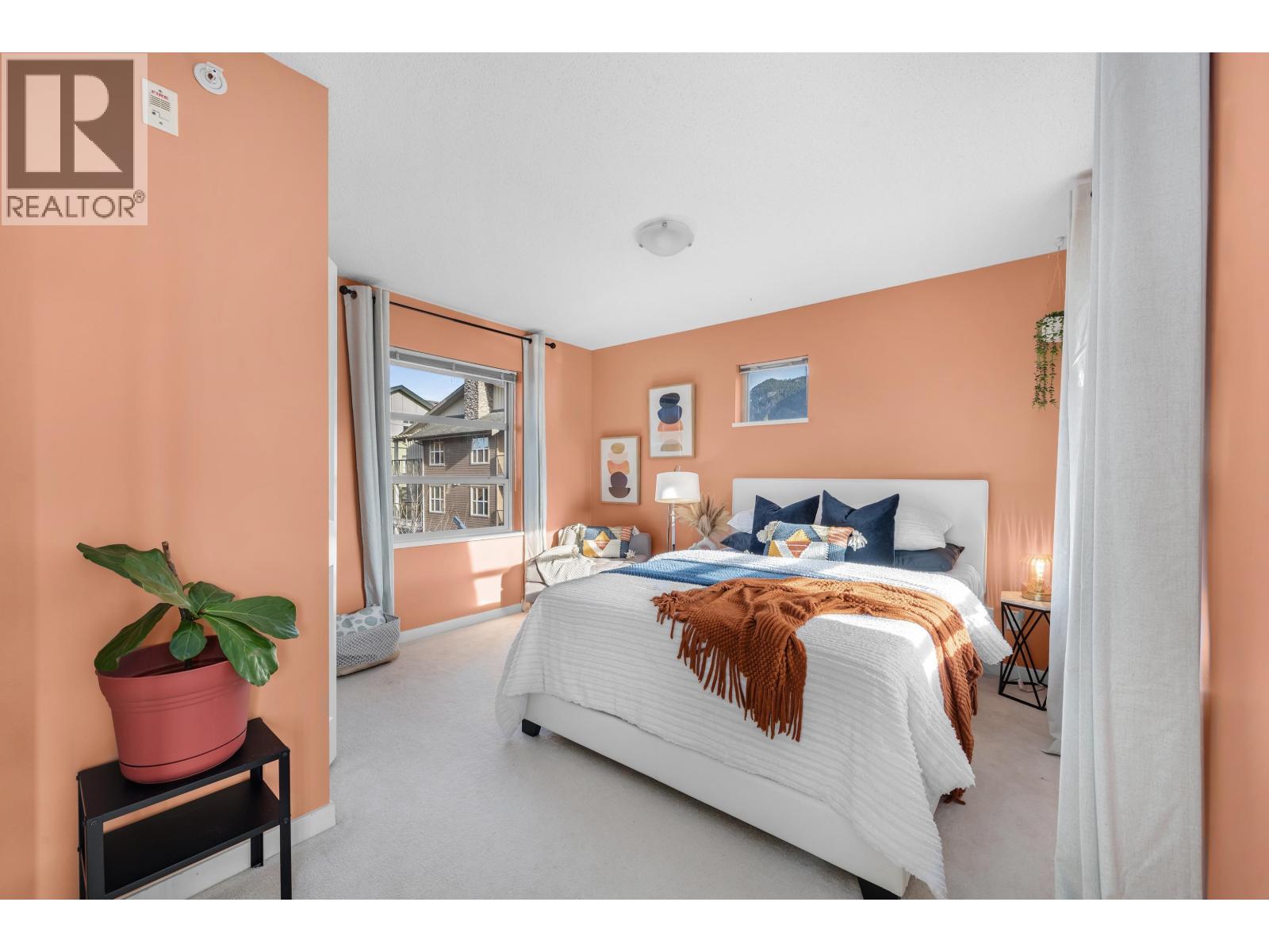 38226 EAGLEWIND BOULEVARD, Squamish