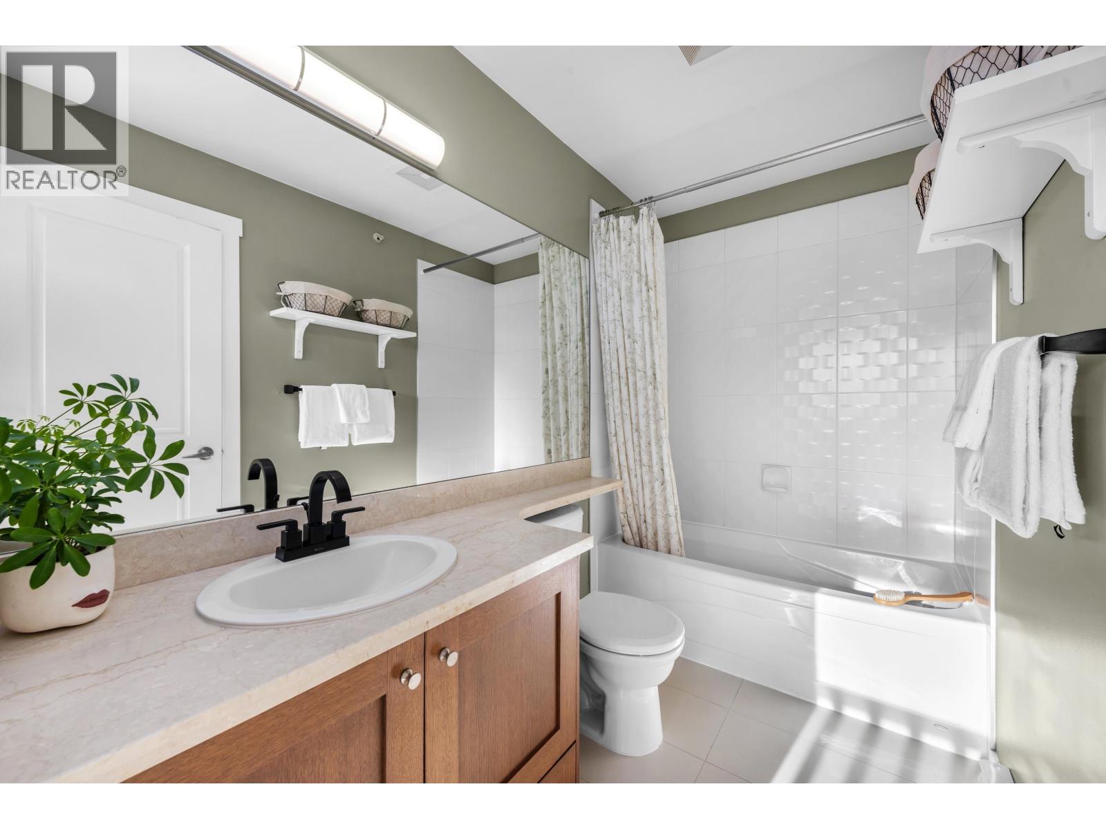 38226 EAGLEWIND BOULEVARD, Squamish