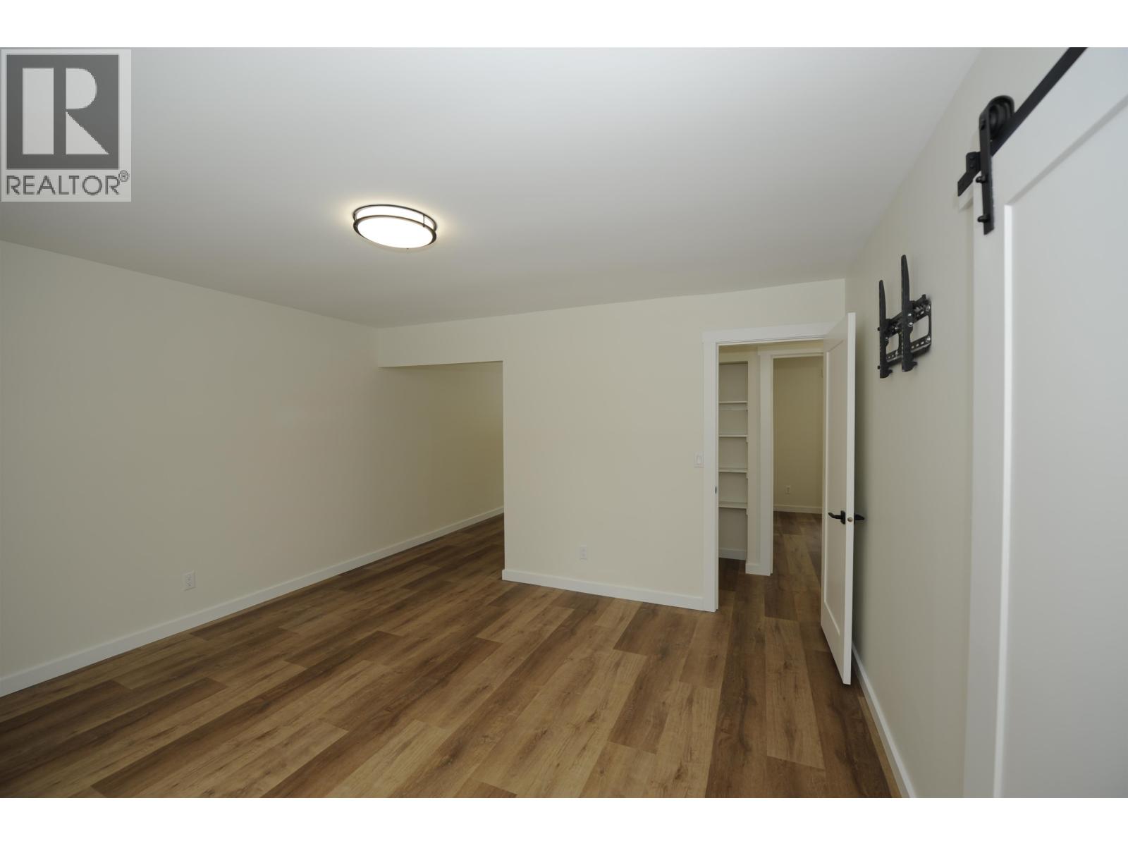 405 SOCKEYE CREEK Street, Terrace