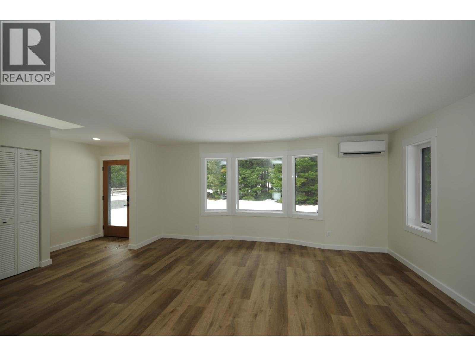 405 SOCKEYE CREEK Street, Terrace