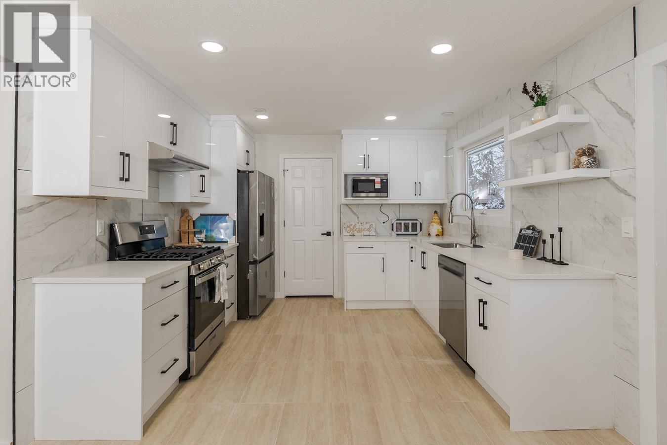 2988 ANDRES ROAD - 6