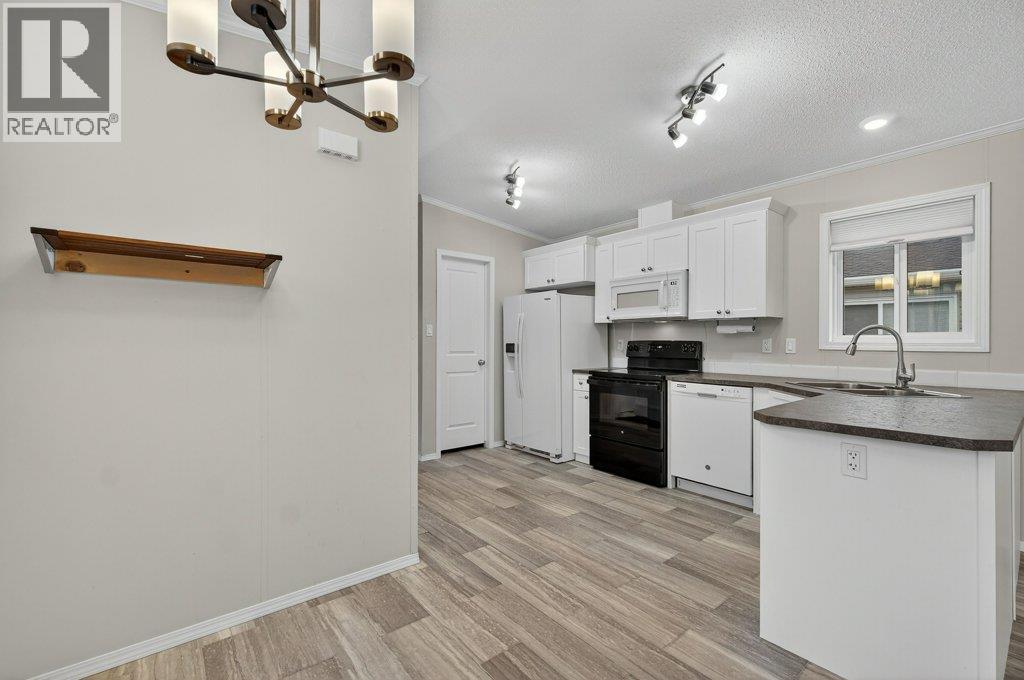 #26 235 AYLMER ROAD LOT# 26 - 24