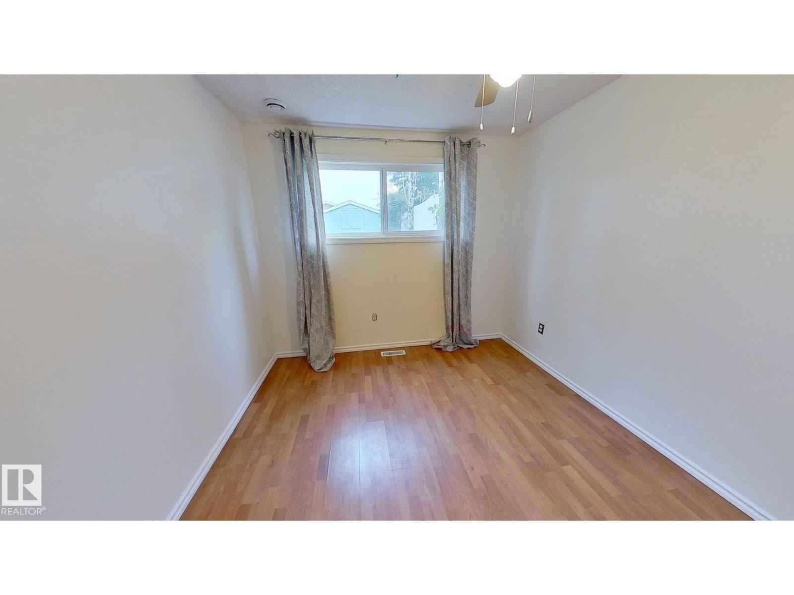 3432 81 ST NW - 18