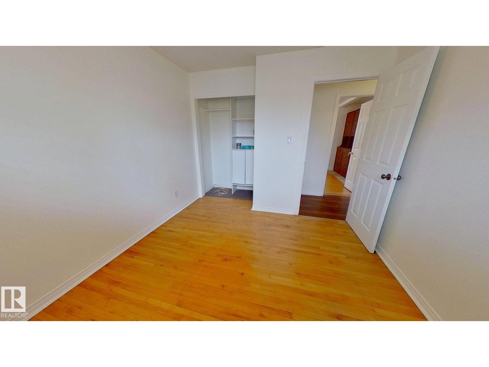 3432 81 ST NW - 9