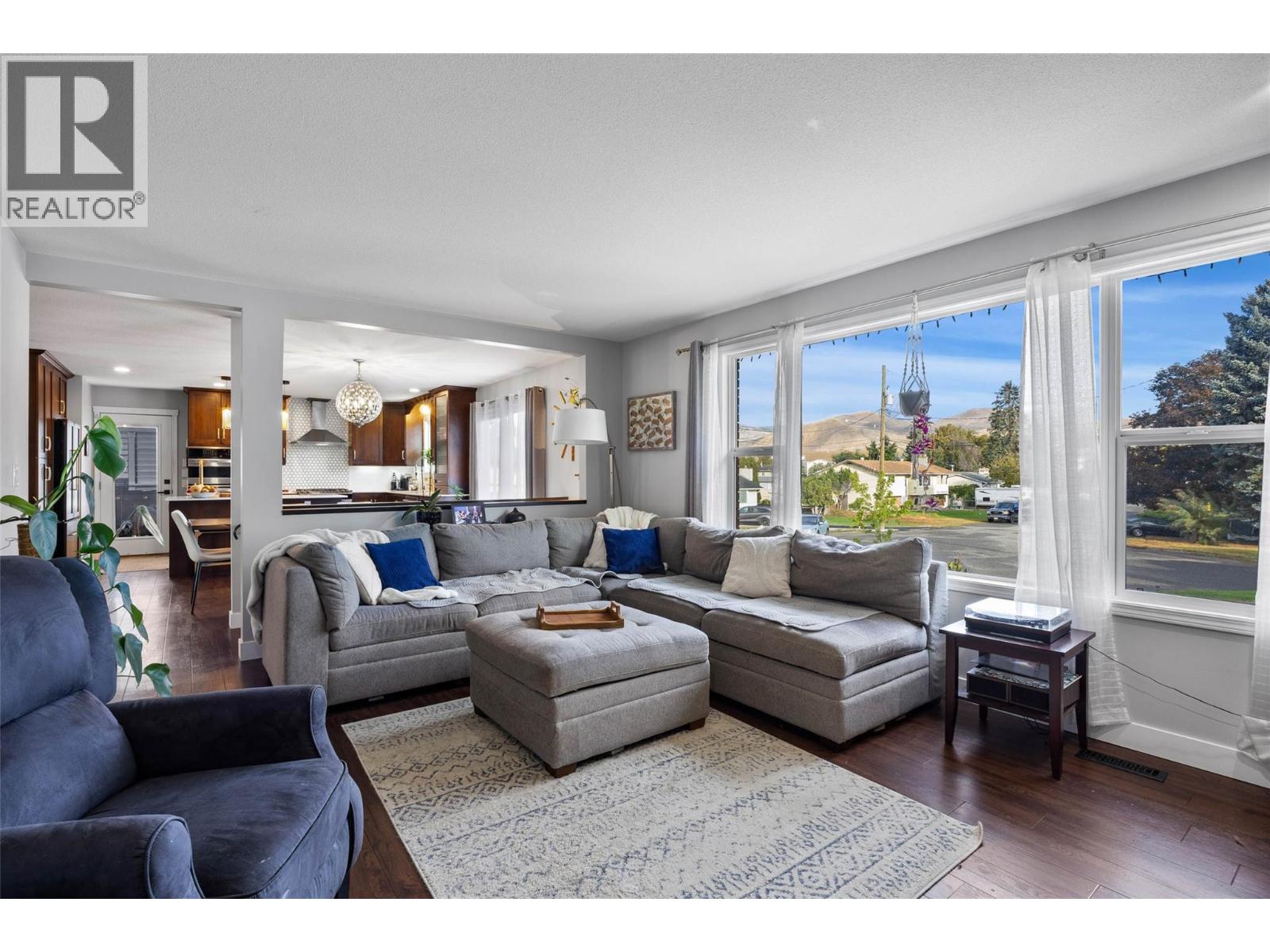 1795 DELNOR Crescent, Kamloops