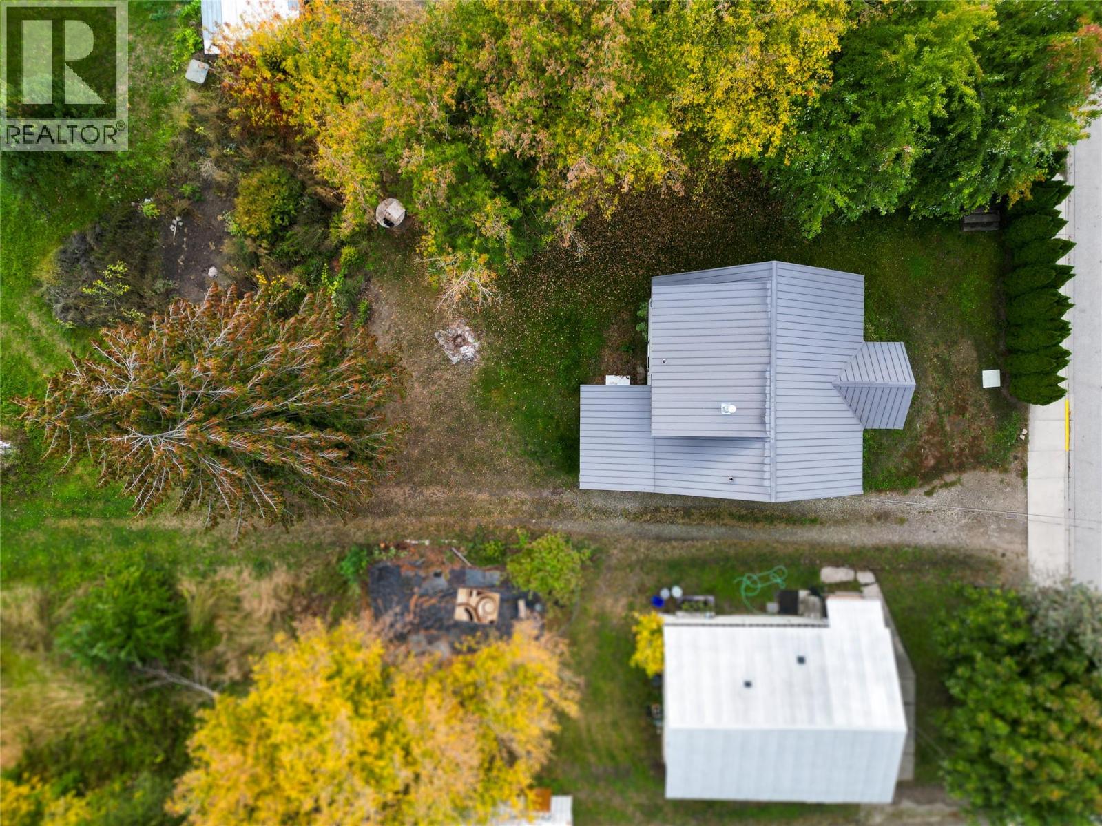 710 10 Street SW, Salmon Arm