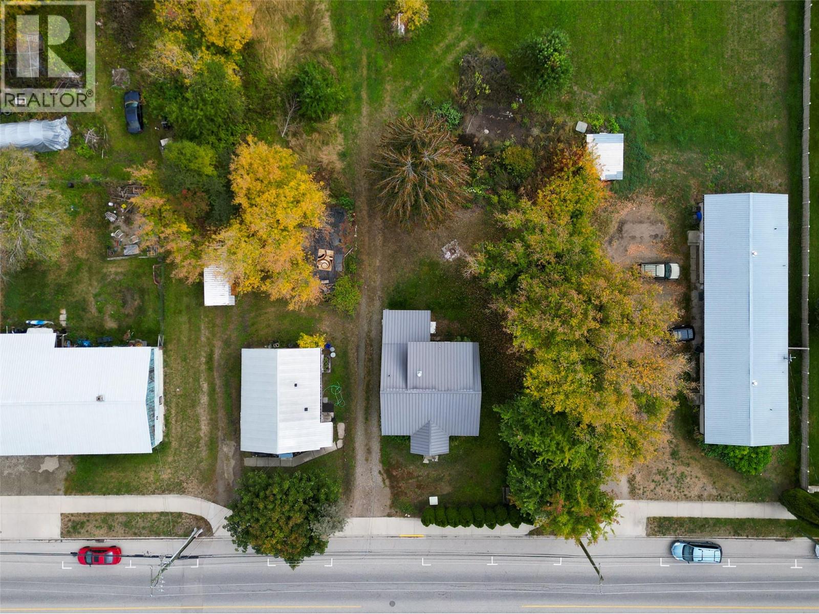 710 10 Street SW, Salmon Arm