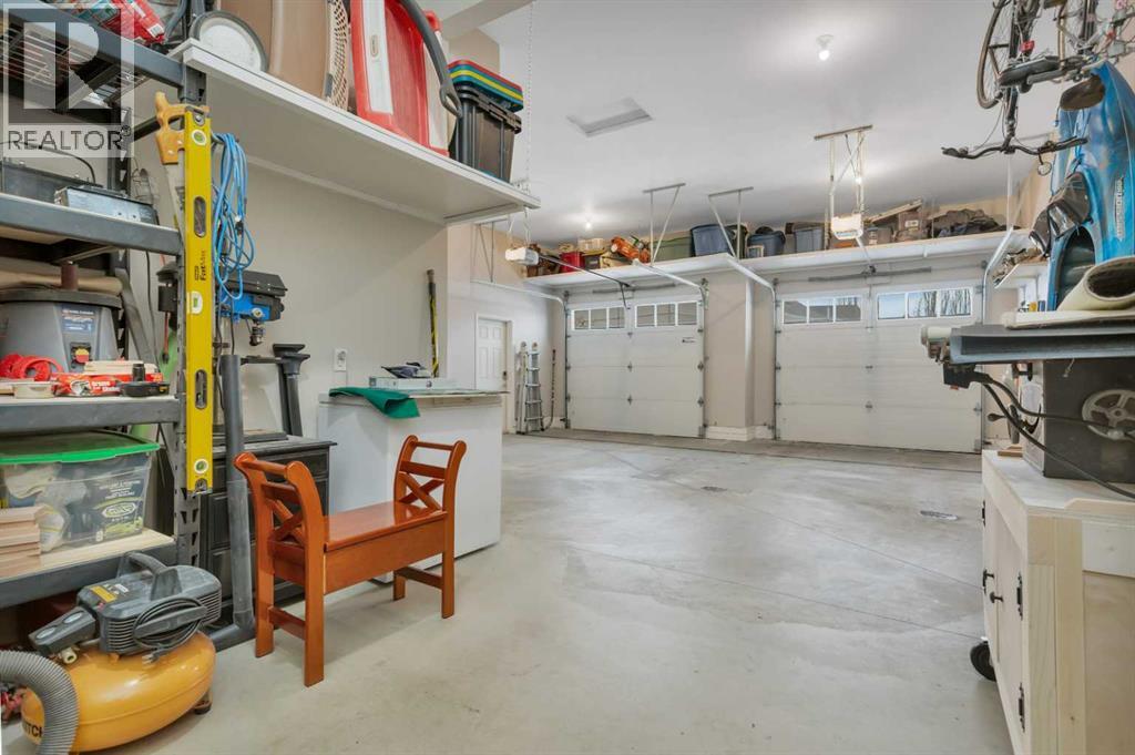 42 Grove Close, Red Deer