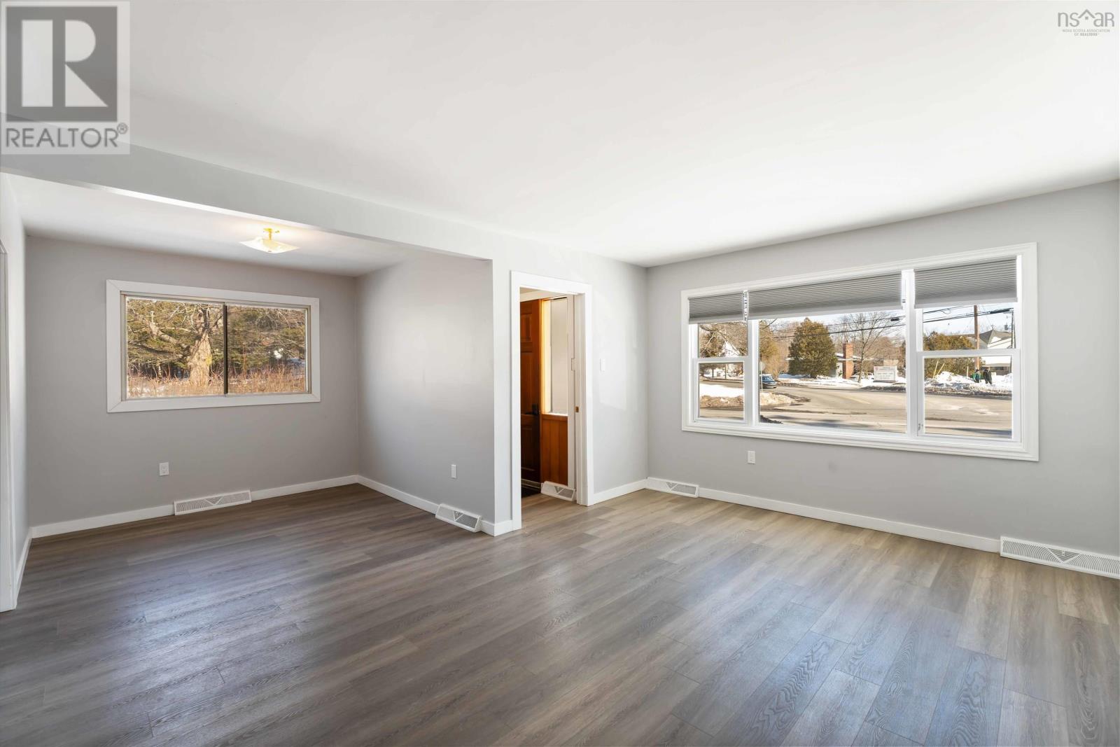 Property 13 of 33 of 350 Bridge Street