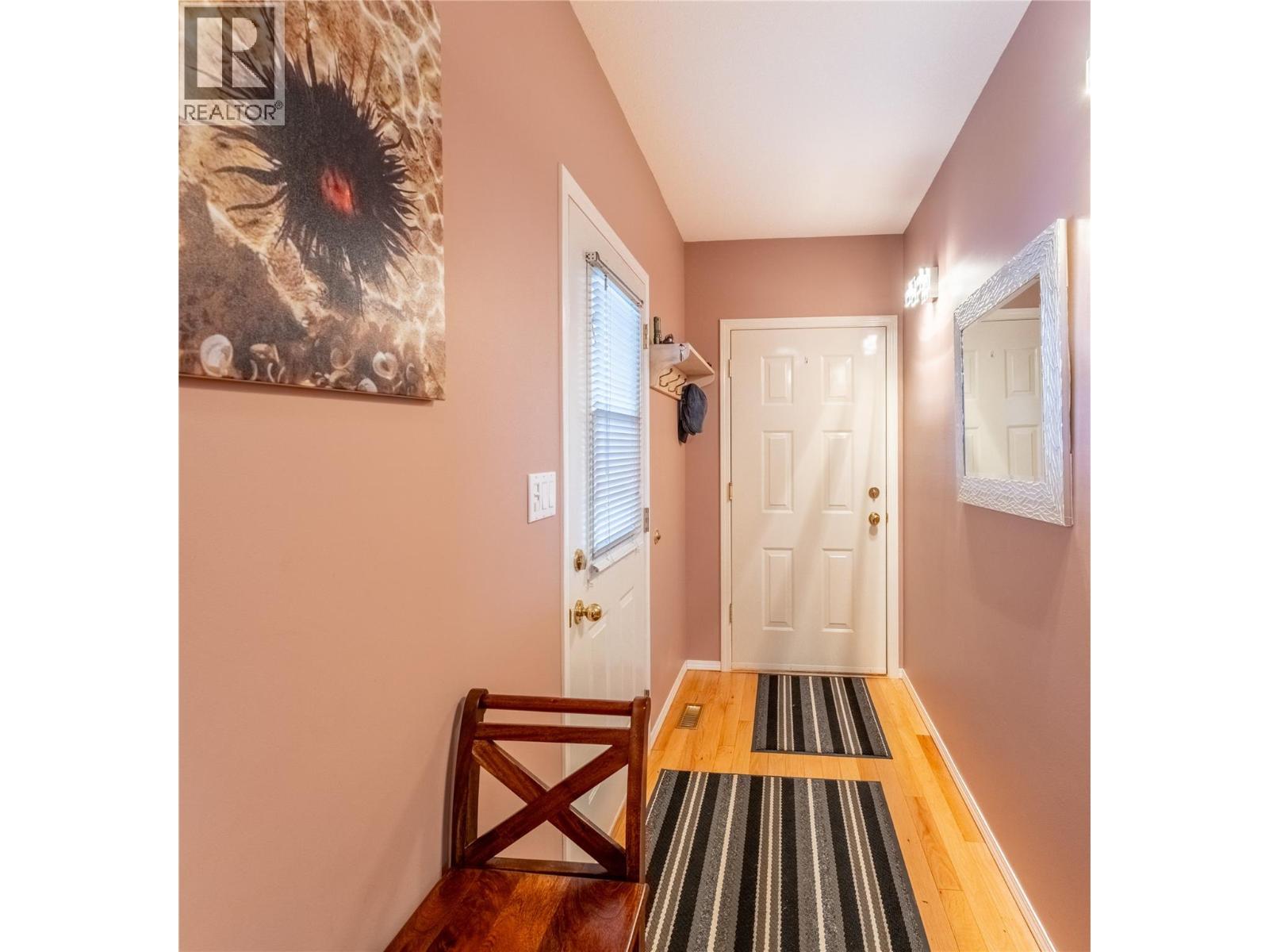 210 20TH  S Avenue Unit# 7, Creston