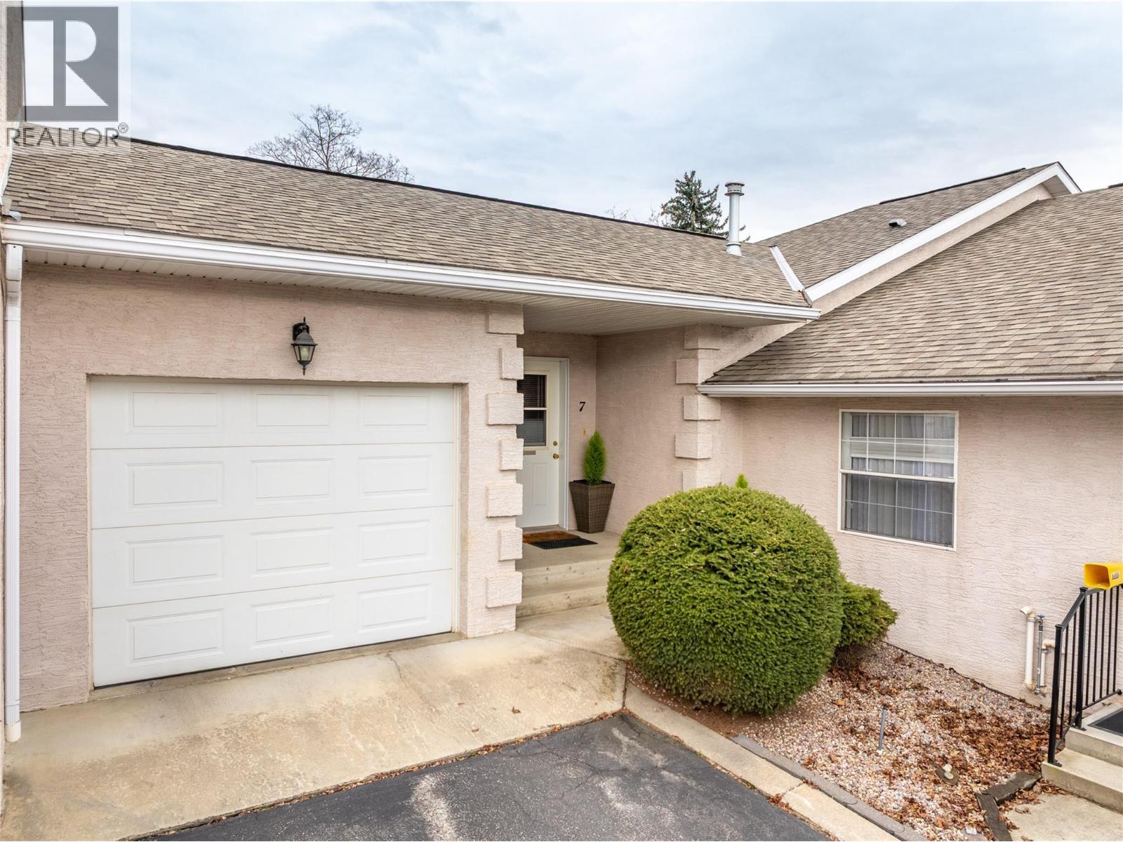 210 20TH  S Avenue Unit# 7, Creston