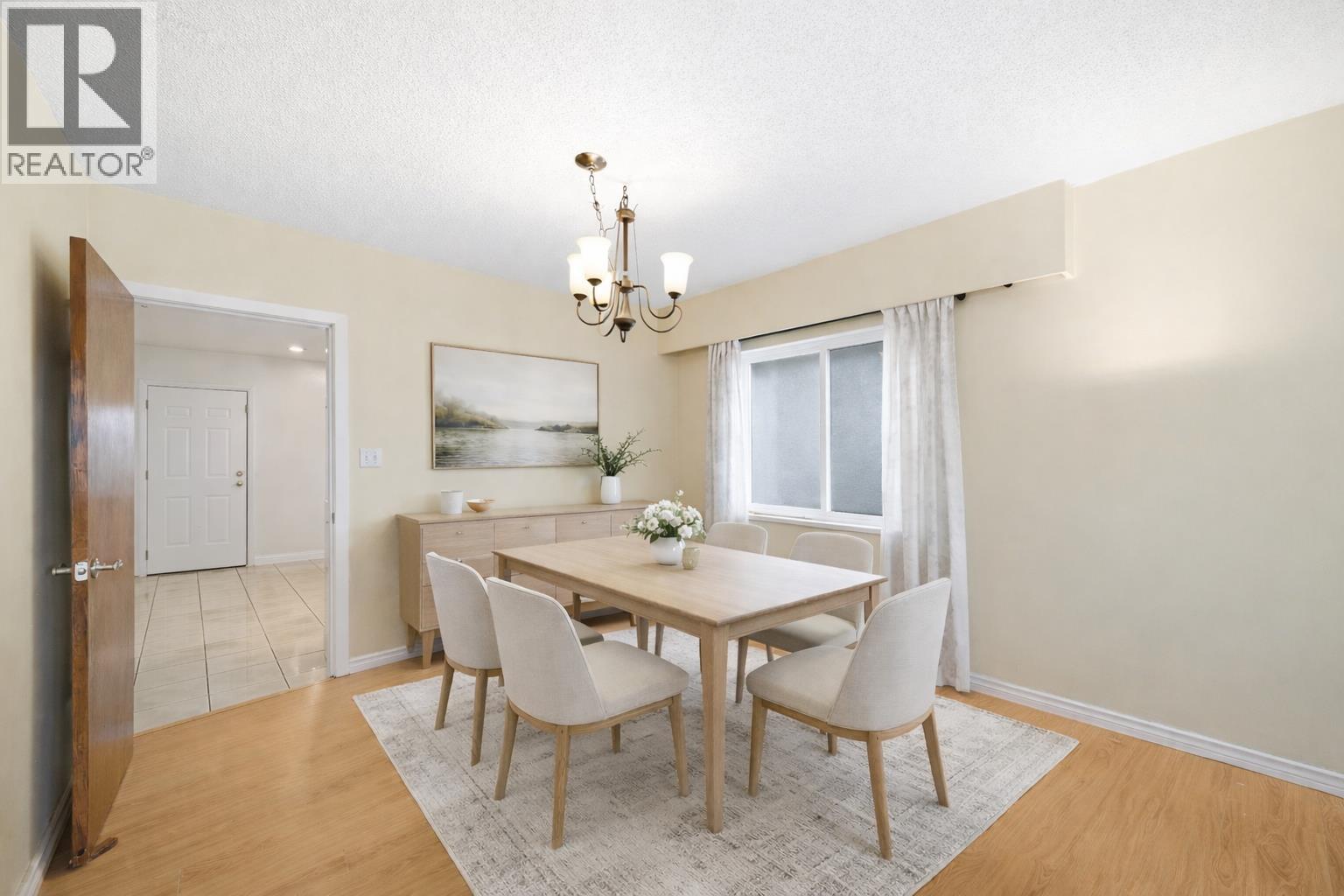 5679 CLINTON Street - photo 2