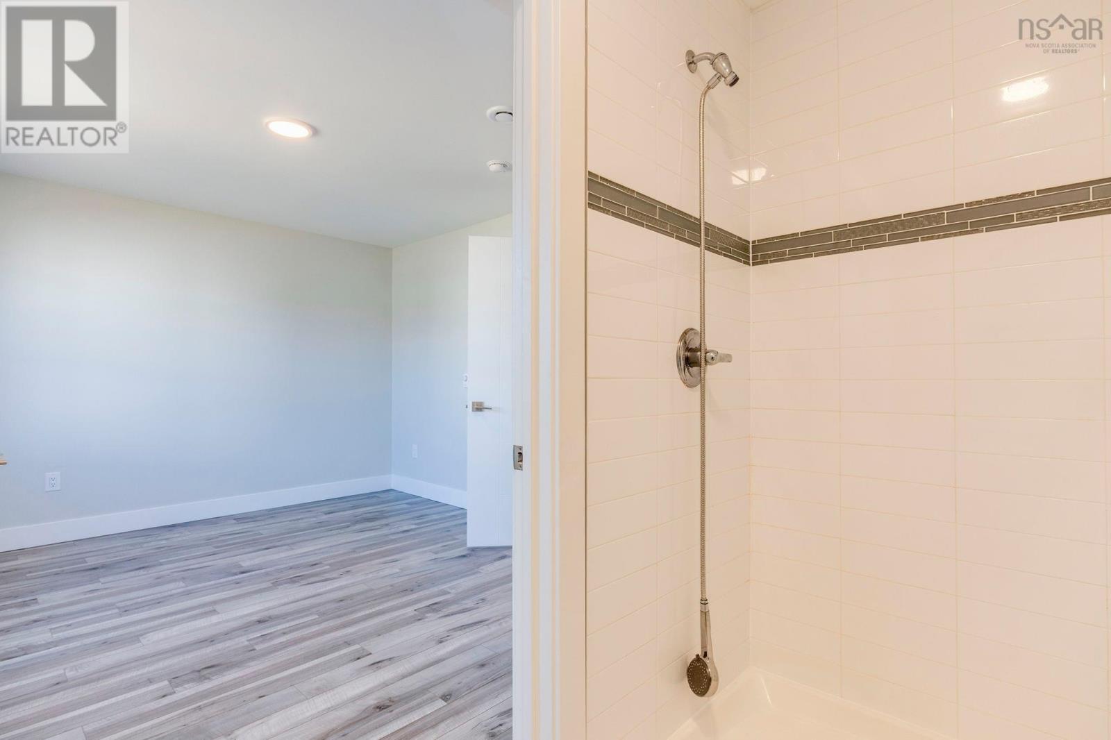 Property 41 of 50 of 34 Grosse Street