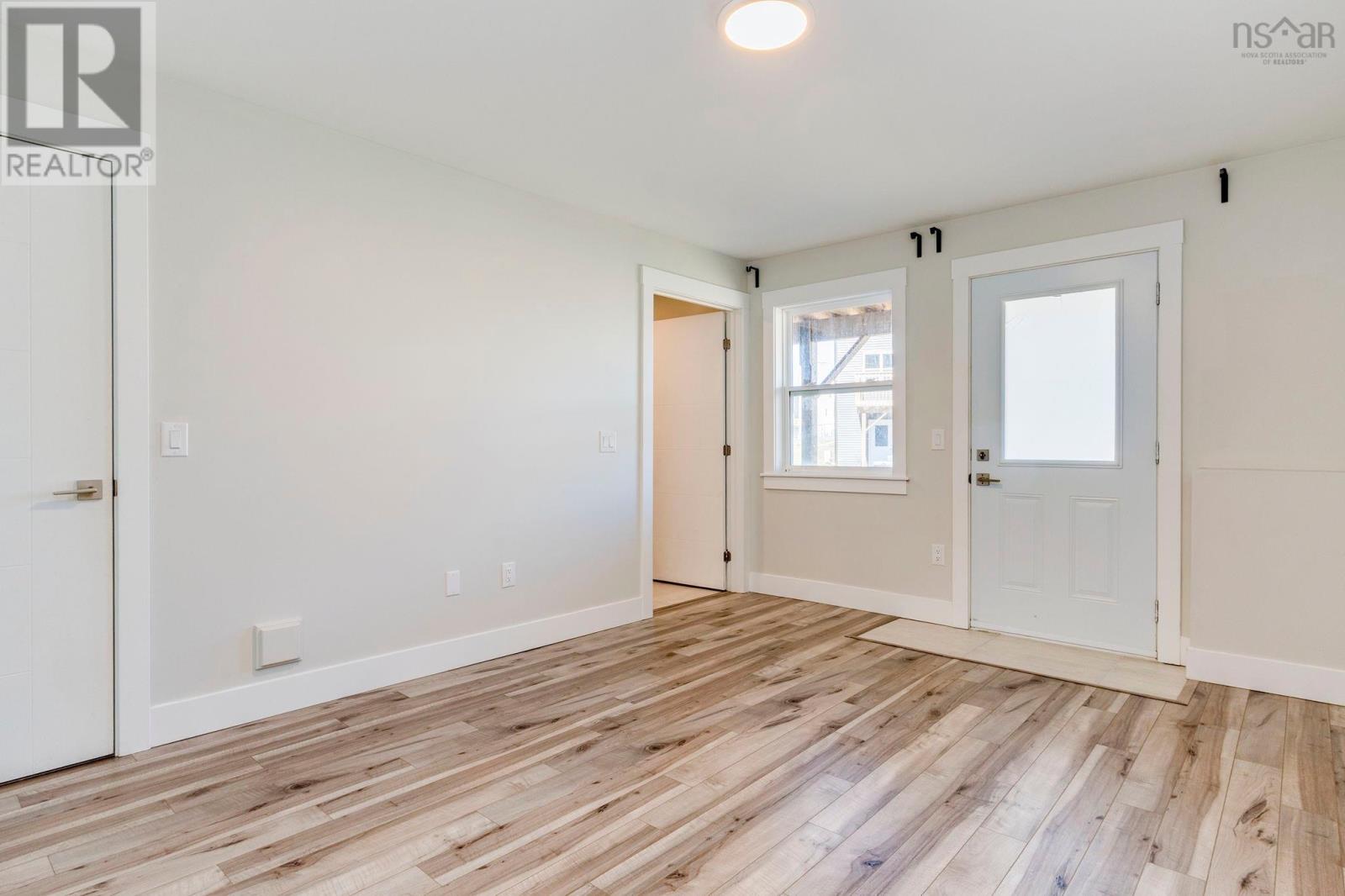 Property 4 of 50 of 34 Grosse Street