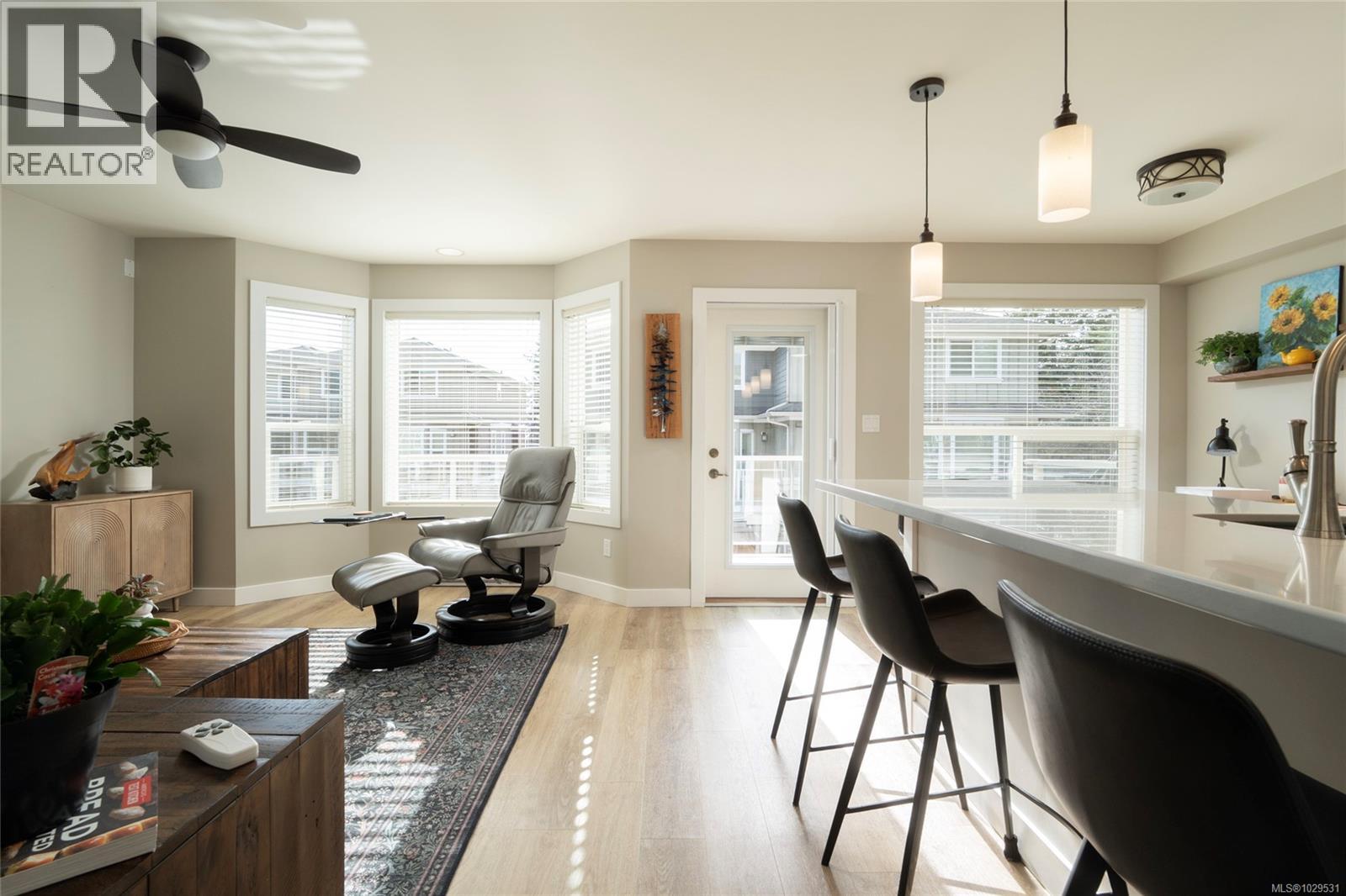 Single Family House for Sale in  Heatherdale Lane Saanich 