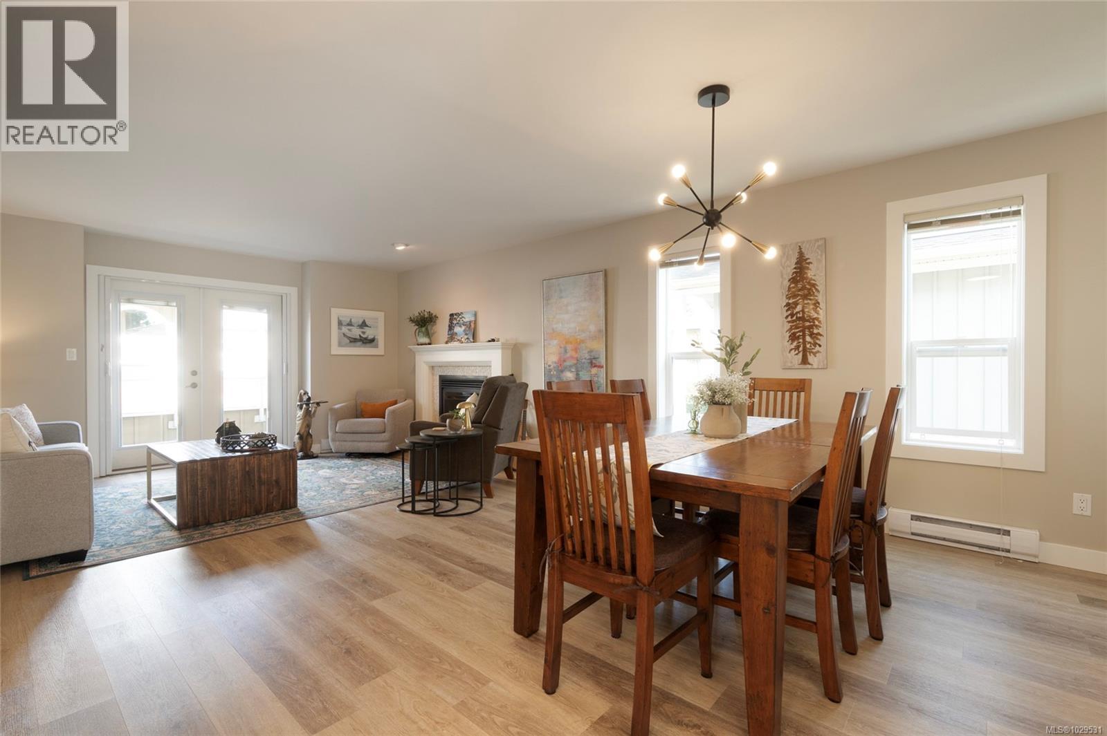 Single Family House for Sale in  Heatherdale Lane Saanich 