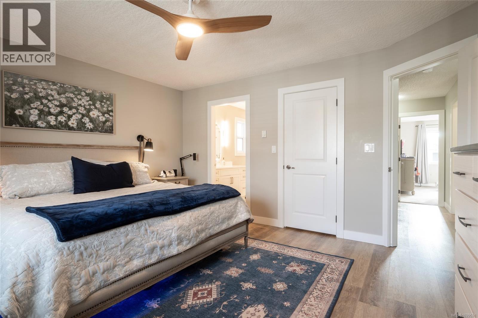 Single Family House for Sale in  Heatherdale Lane Saanich 