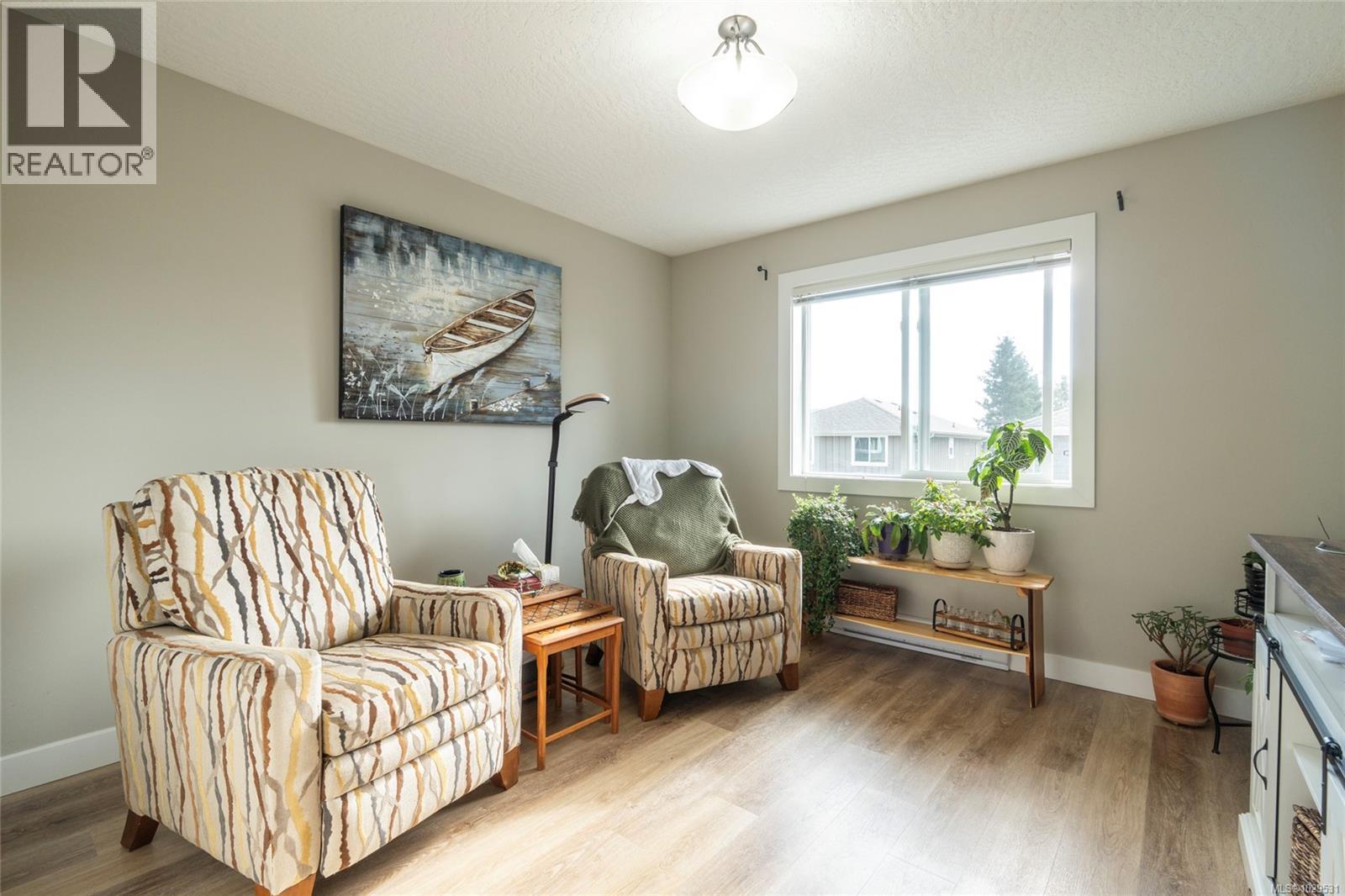 Single Family House for Sale in  Heatherdale Lane Saanich 