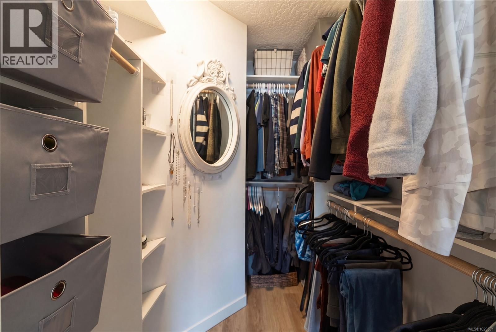 Single Family House for Sale in  Heatherdale Lane Saanich 