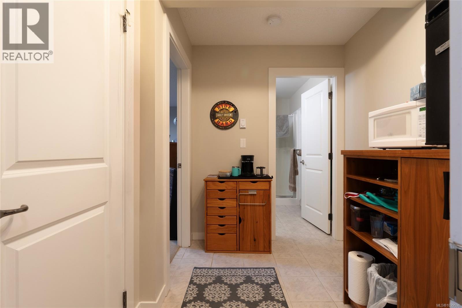 Single Family House for Sale in  Heatherdale Lane Saanich 