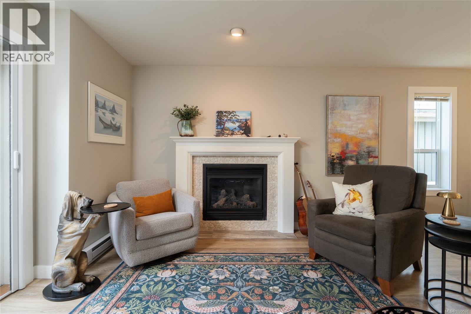 Single Family House for Sale in  Heatherdale Lane Saanich 