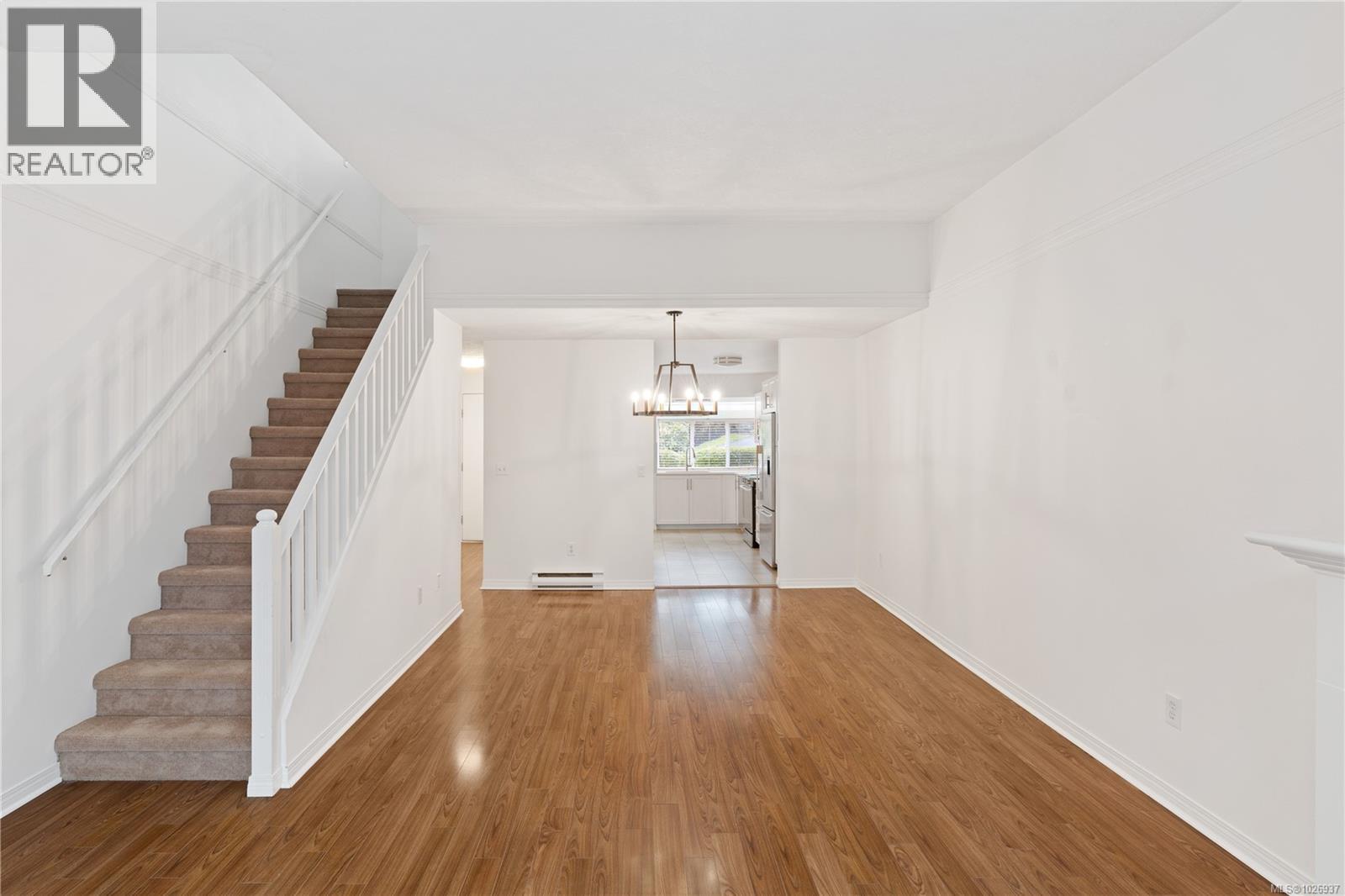 3 1030 Hulford Street, Saanich