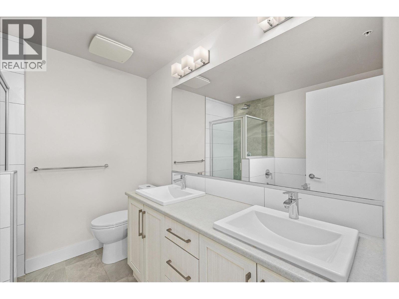 4380 Lakeshore Road Unit# 105, Kelowna