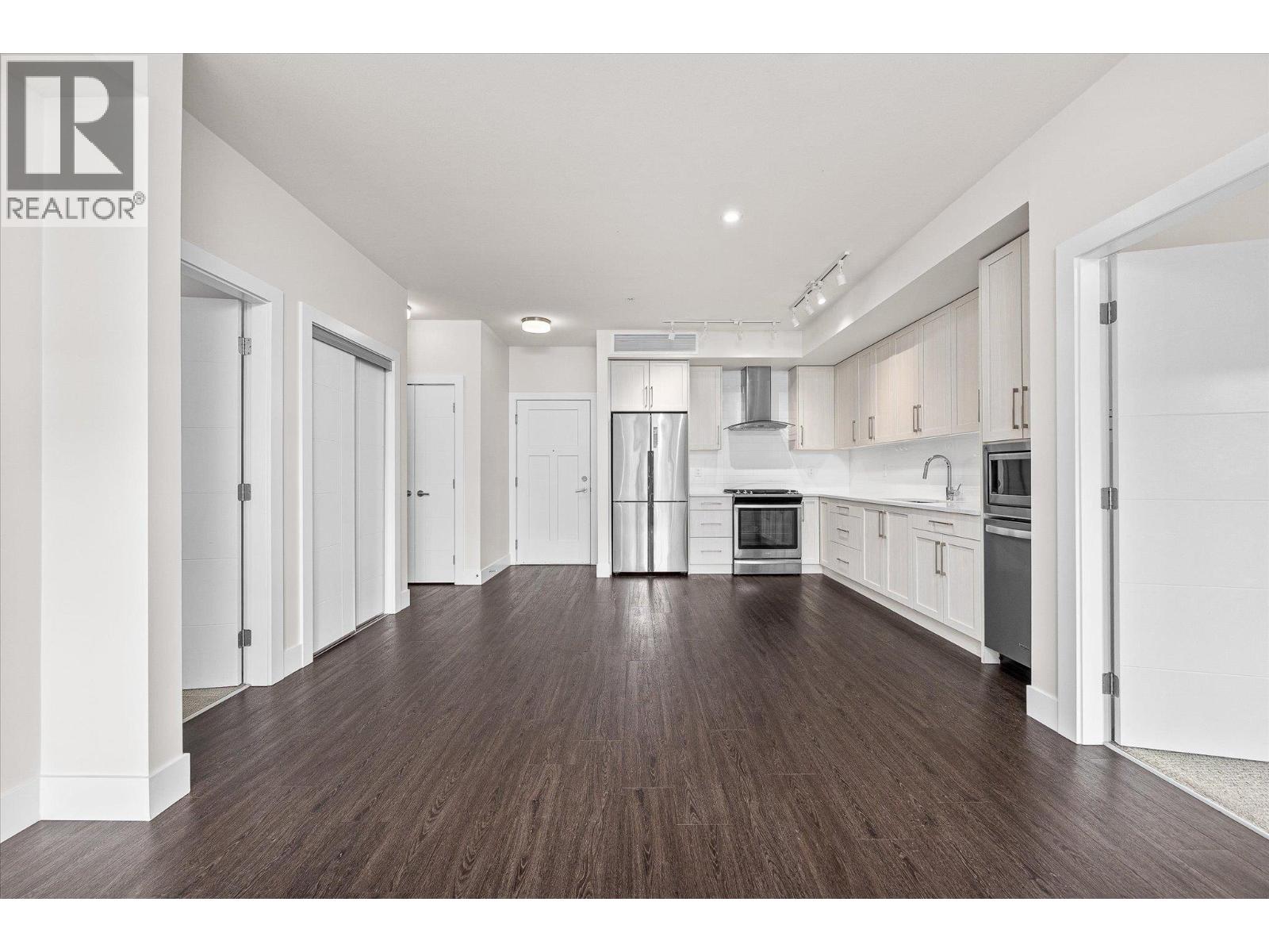 4380 Lakeshore Road Unit# 105, Kelowna