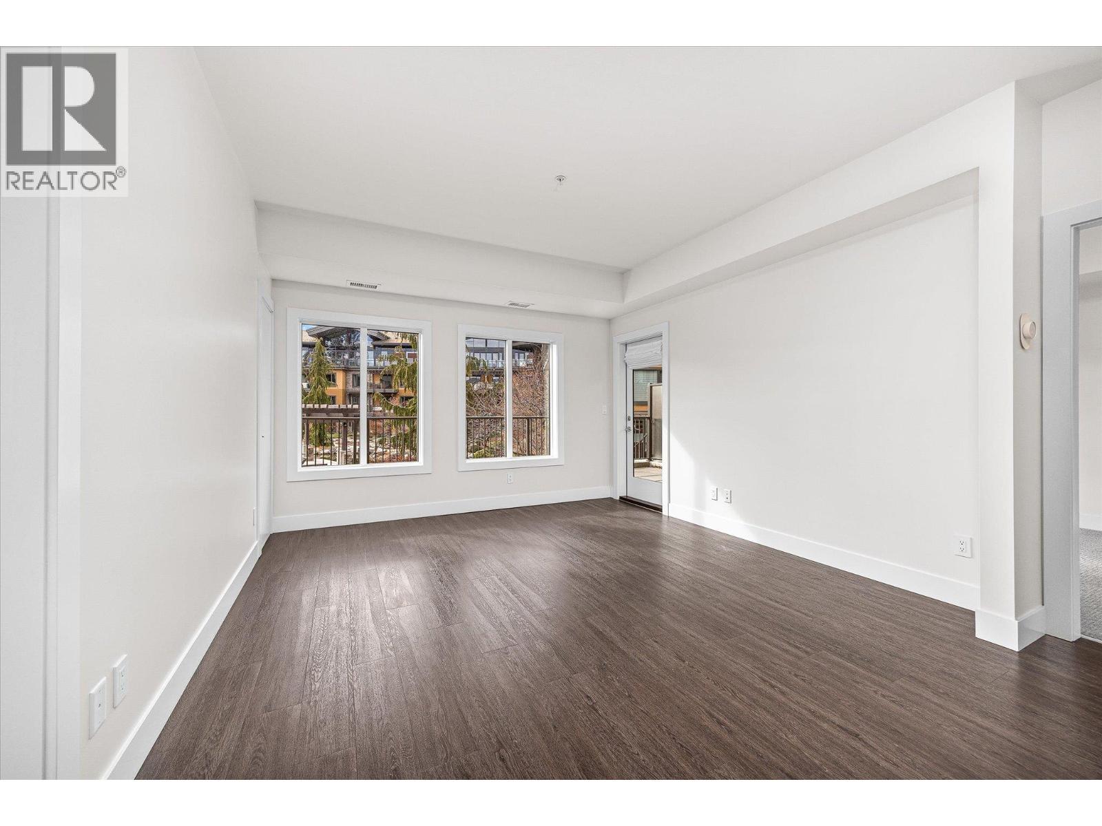 4380 Lakeshore Road Unit# 105, Kelowna