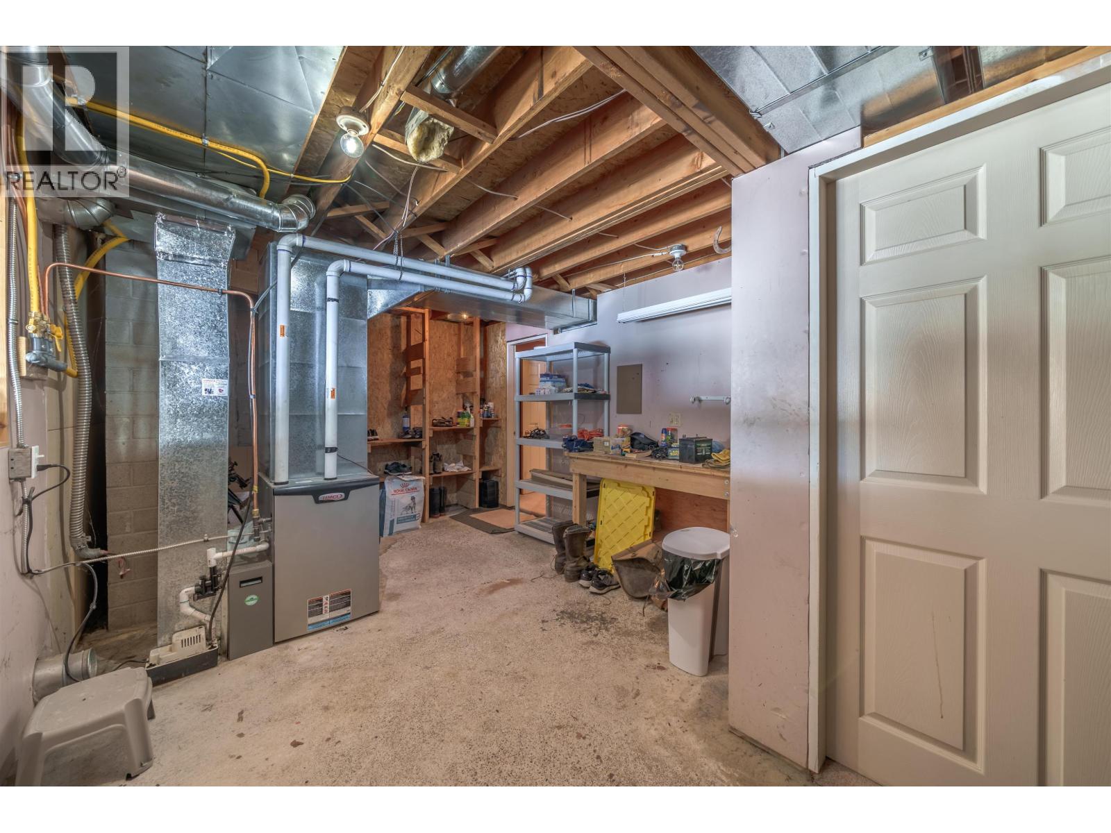 7540 MCCARTHY ROAD - 35