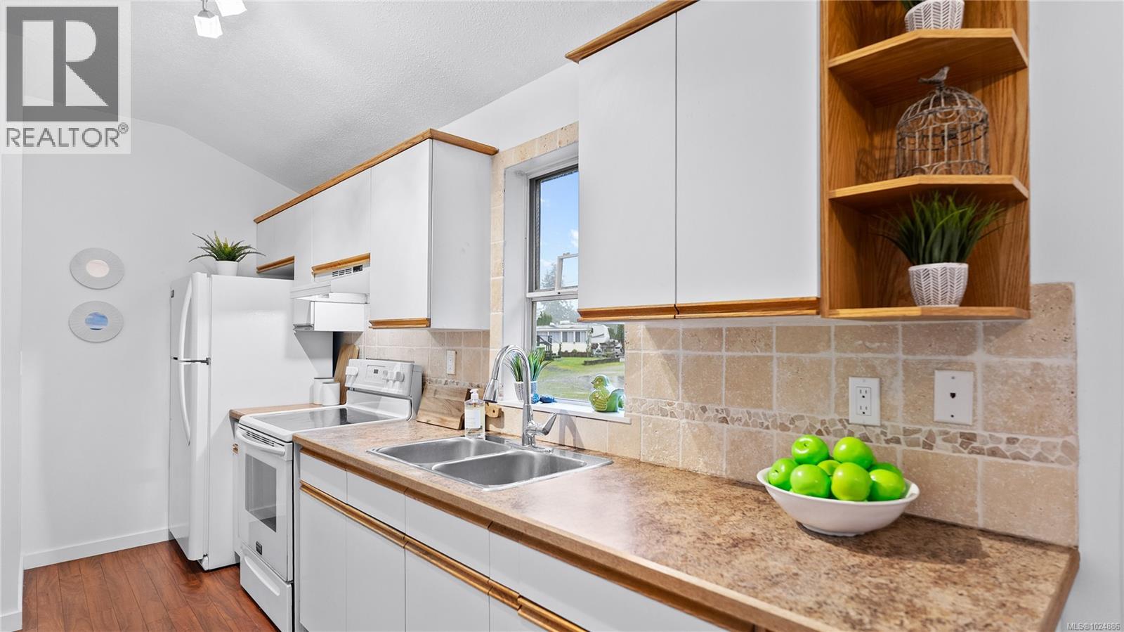 D 7885 West Coast Road, Sooke