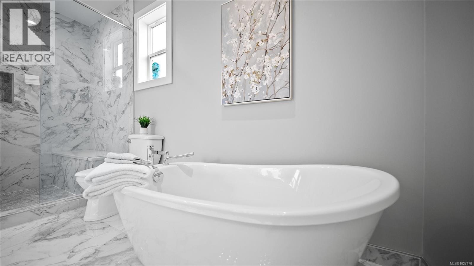  1051 Golden Spire Crescent, Langford